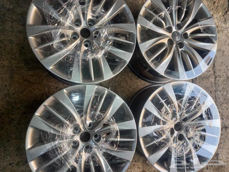 جنوط جنسس موديل2016 مقاس 19 اصلي وكالة64375738674306111