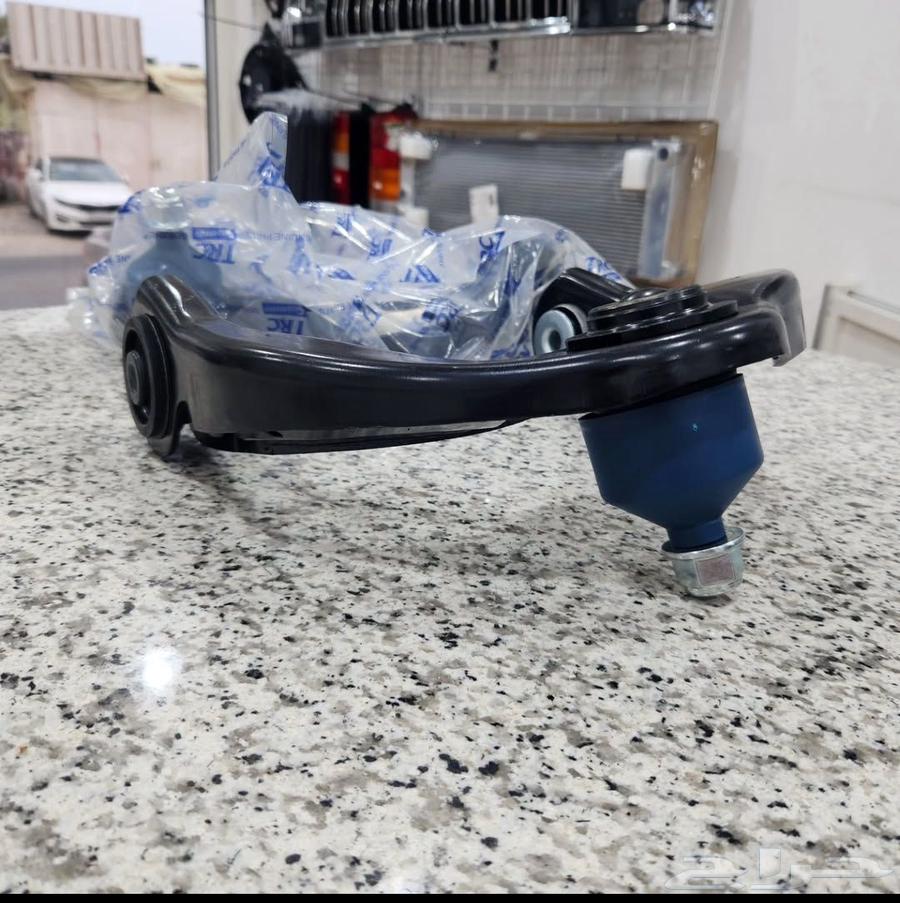 مقص أمامي فوق جراند شروكي ودوج دورانجو64379839074306110