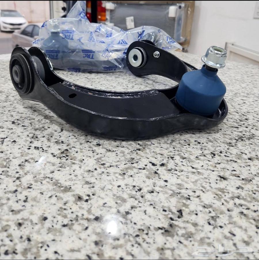 مقص أمامي فوق جراند شروكي ودوج دورانجو64379839074306111