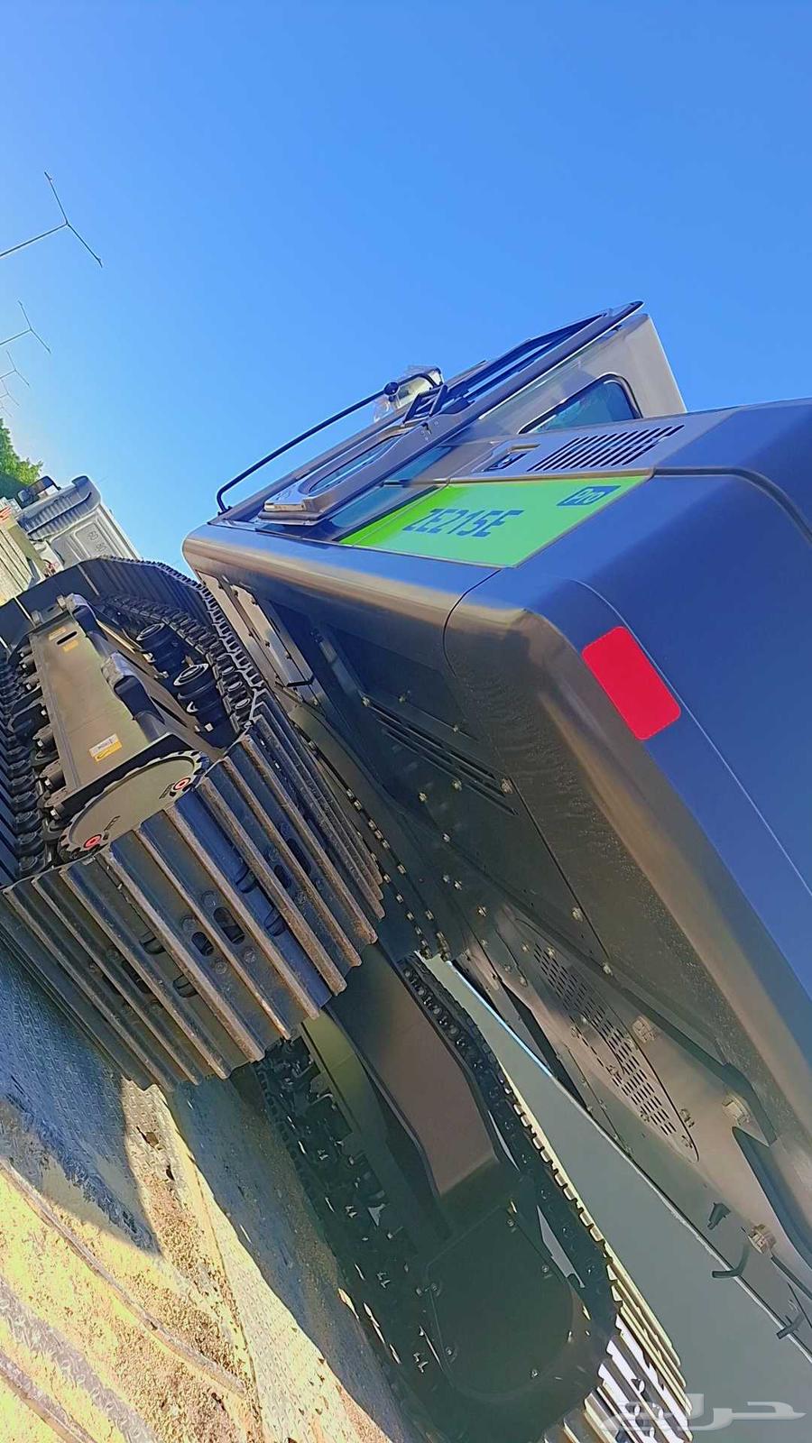 Driver with both Class B and Public Occupation Vehicle License, has health insurance64377389162243111