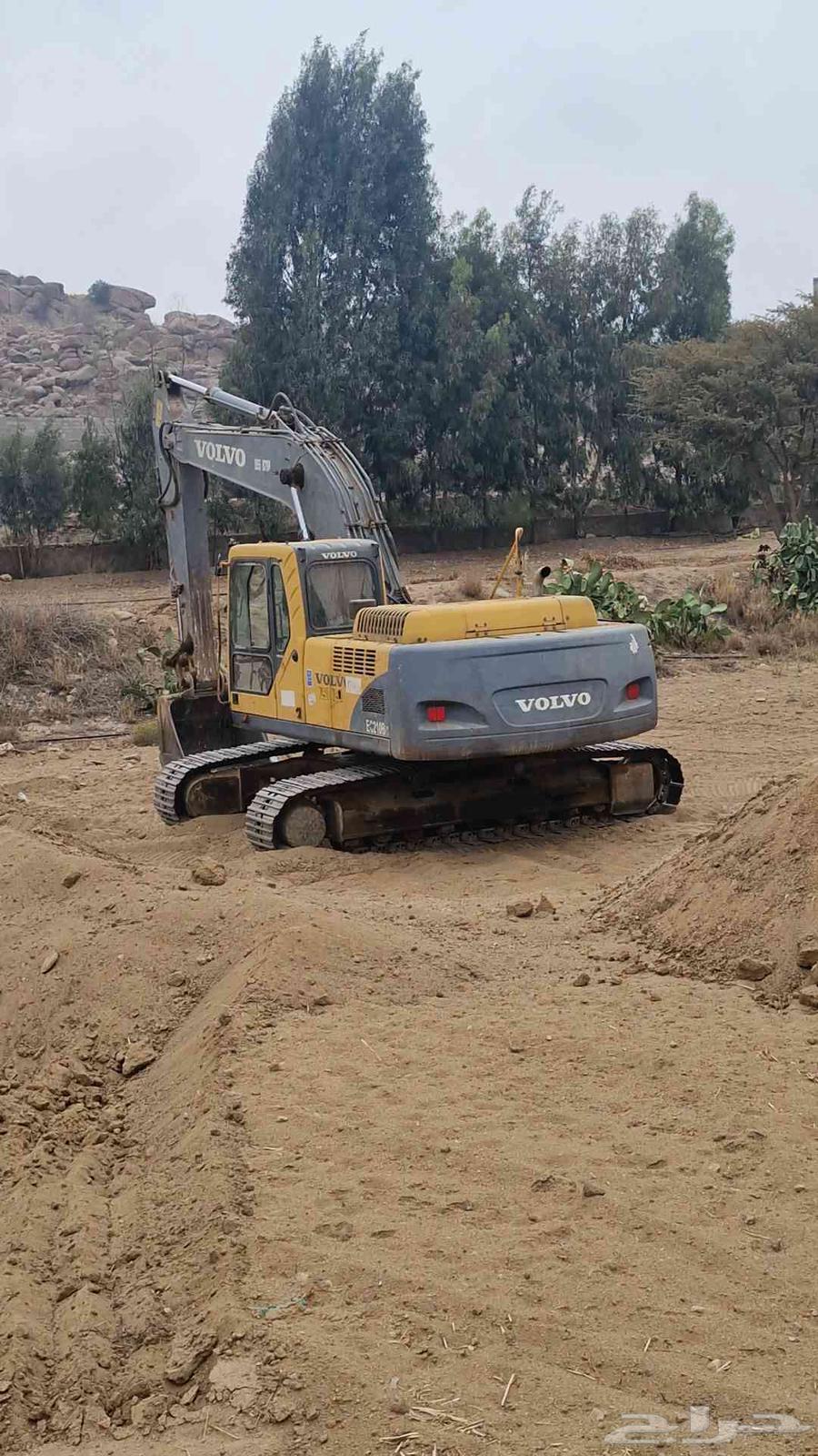 بوكلين فولفو للبيع 200564385258083074111