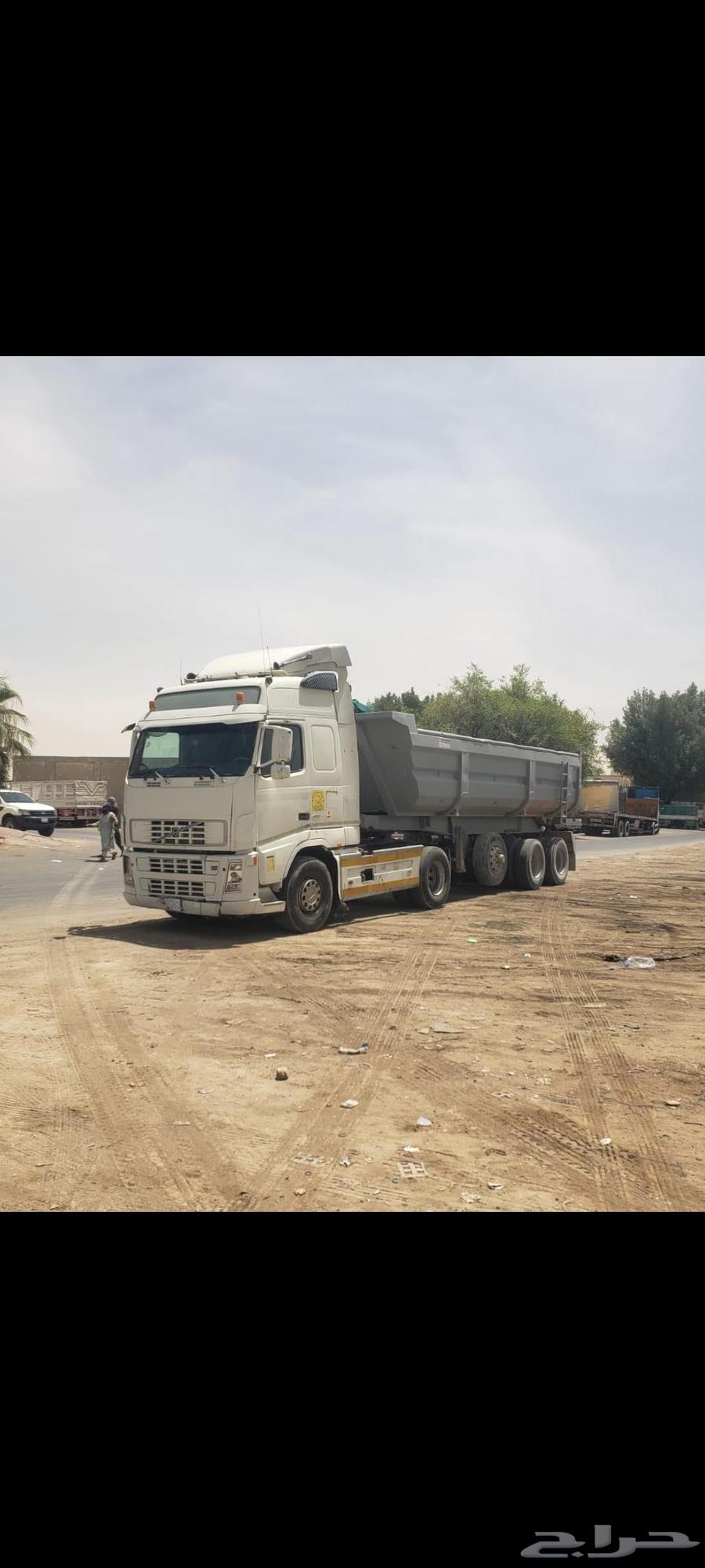 We have dump trailers for transporting and hauling fill, available for daily or monthly rental64378396906241110