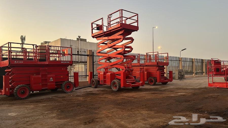 سيزرلفت للايجار مانلفت للايجار رافعات مقصية للايجار64373477528705110