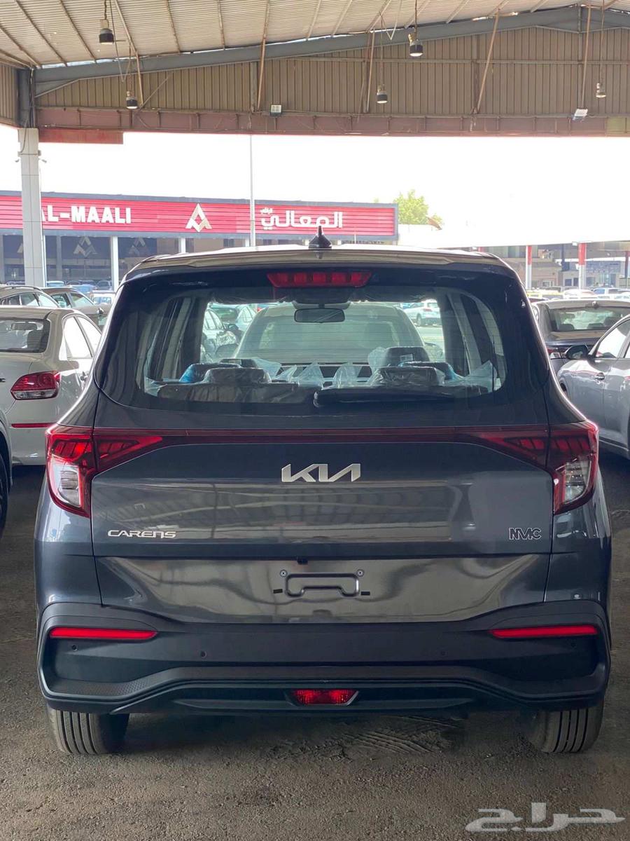 كيا كارنز ستاندر( شاشه وكاميرا ) موديل 202564376020609409113