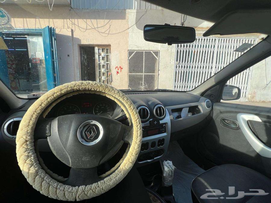 رينو 2014 قير عادي مفحوص استمارة جديد كل شي تمام سدد وانقل و64383039397761111