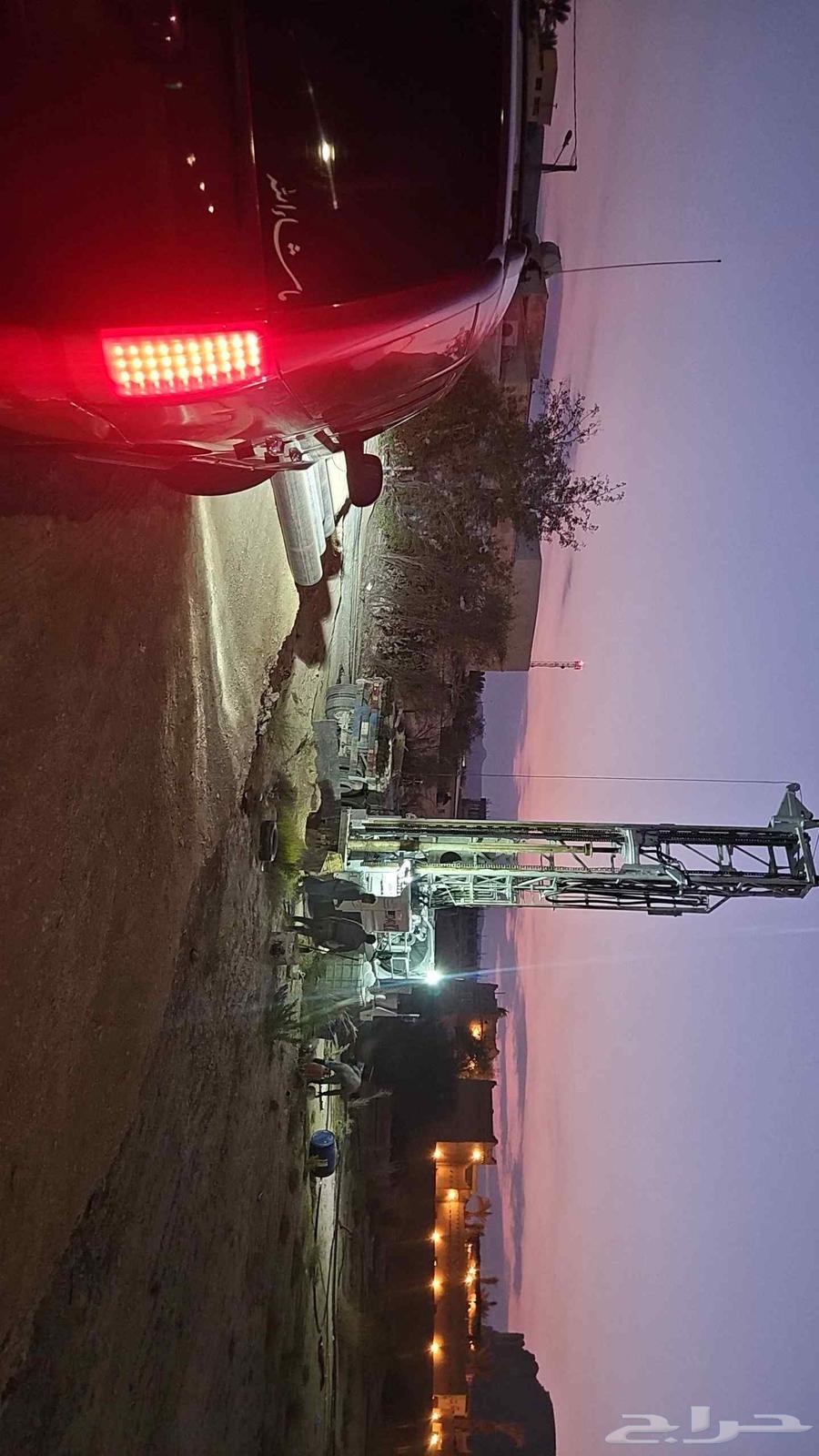 Artesian well driller64382637876610111