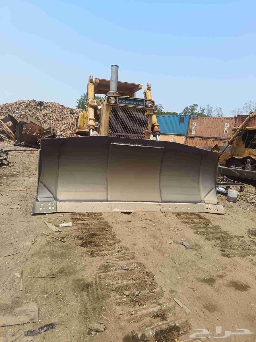 Construction bulldozers for rent, excavation, filling, leveling projects64383233862786112