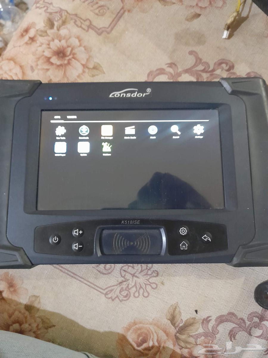 السلام عليكم ورحمه الله وبركاته جهاز كاشف عطل السيارات للبيع64385285791233111