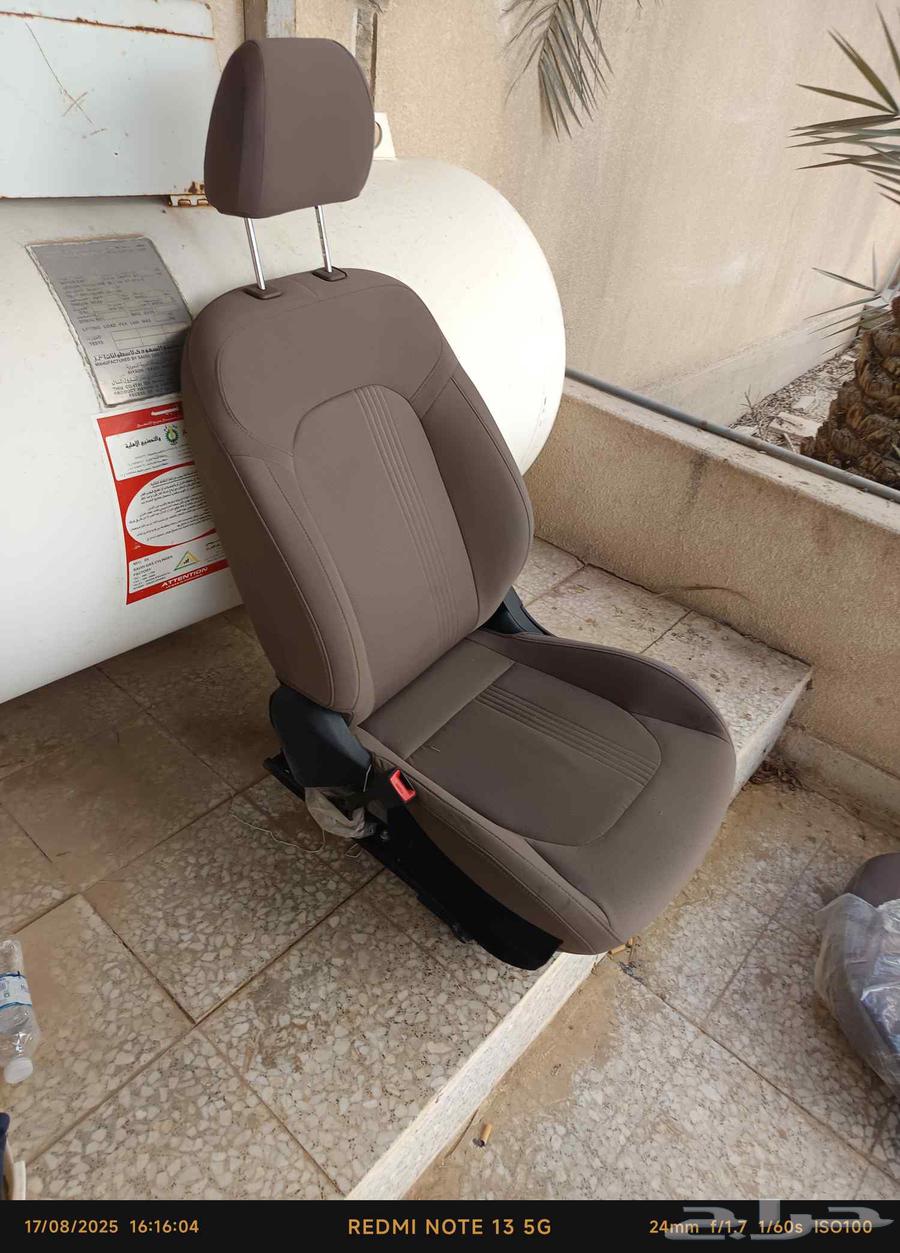 Driver's seat from an agency, clean 2024 Accent car64378324662657110