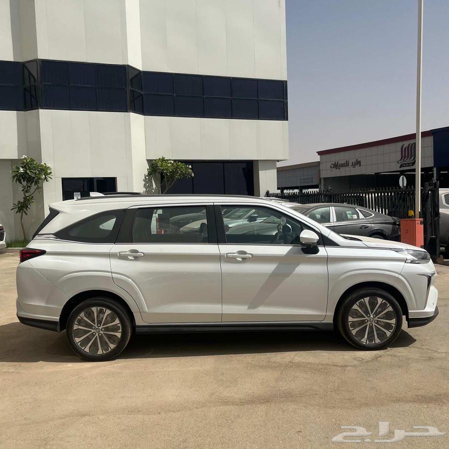 تويوتا فيلوز GLX 202564374627013635112