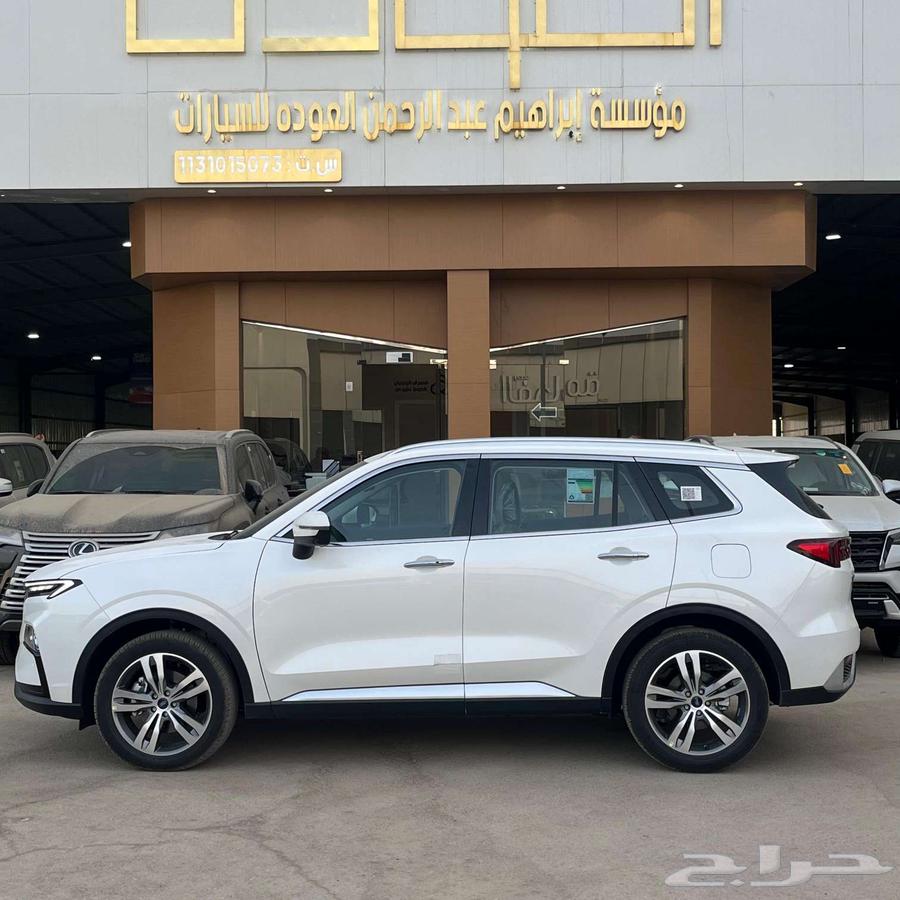 فورد تريتوري تيتانيوم 202564374363833857111