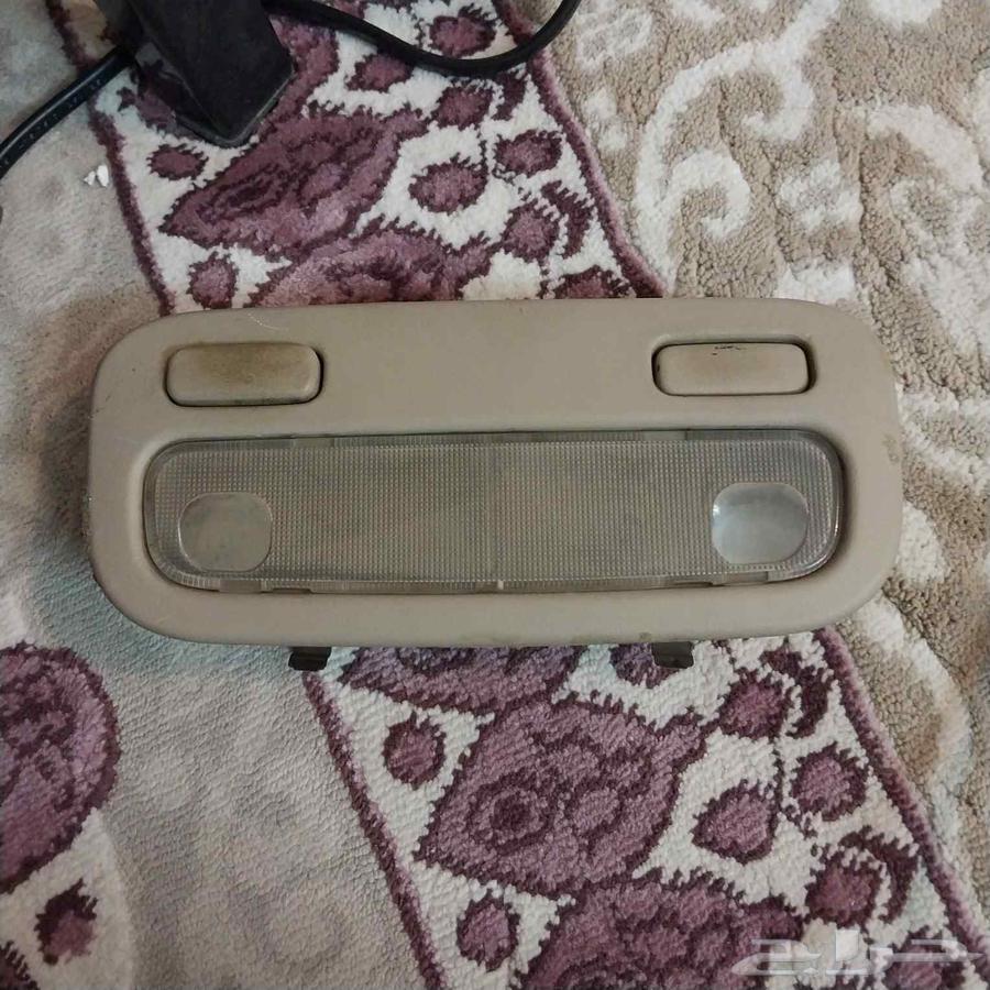 لمبة سقف كامري 2003 _ 2006 وكاله64384355292419111