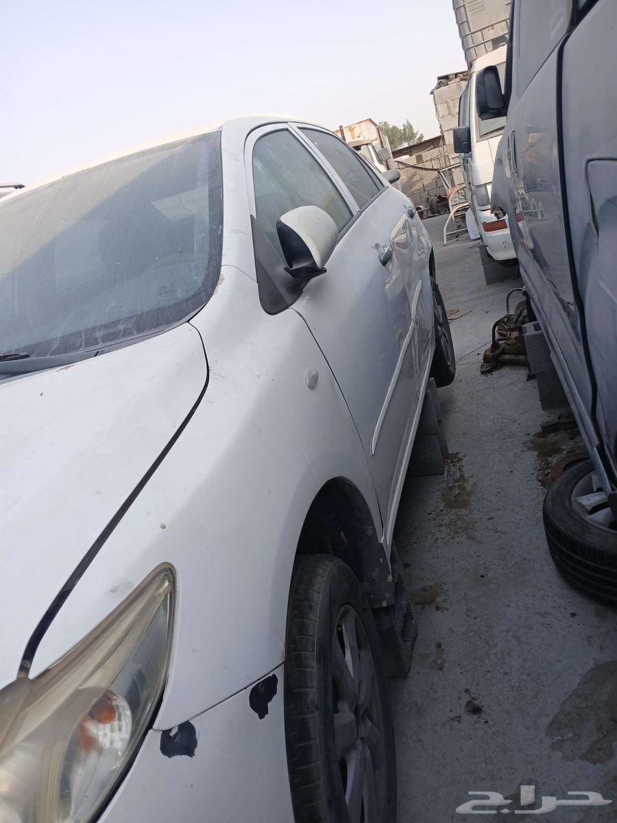 تايوتا كرولا موديل 2012 تشليح قطع غيار64373934977026111