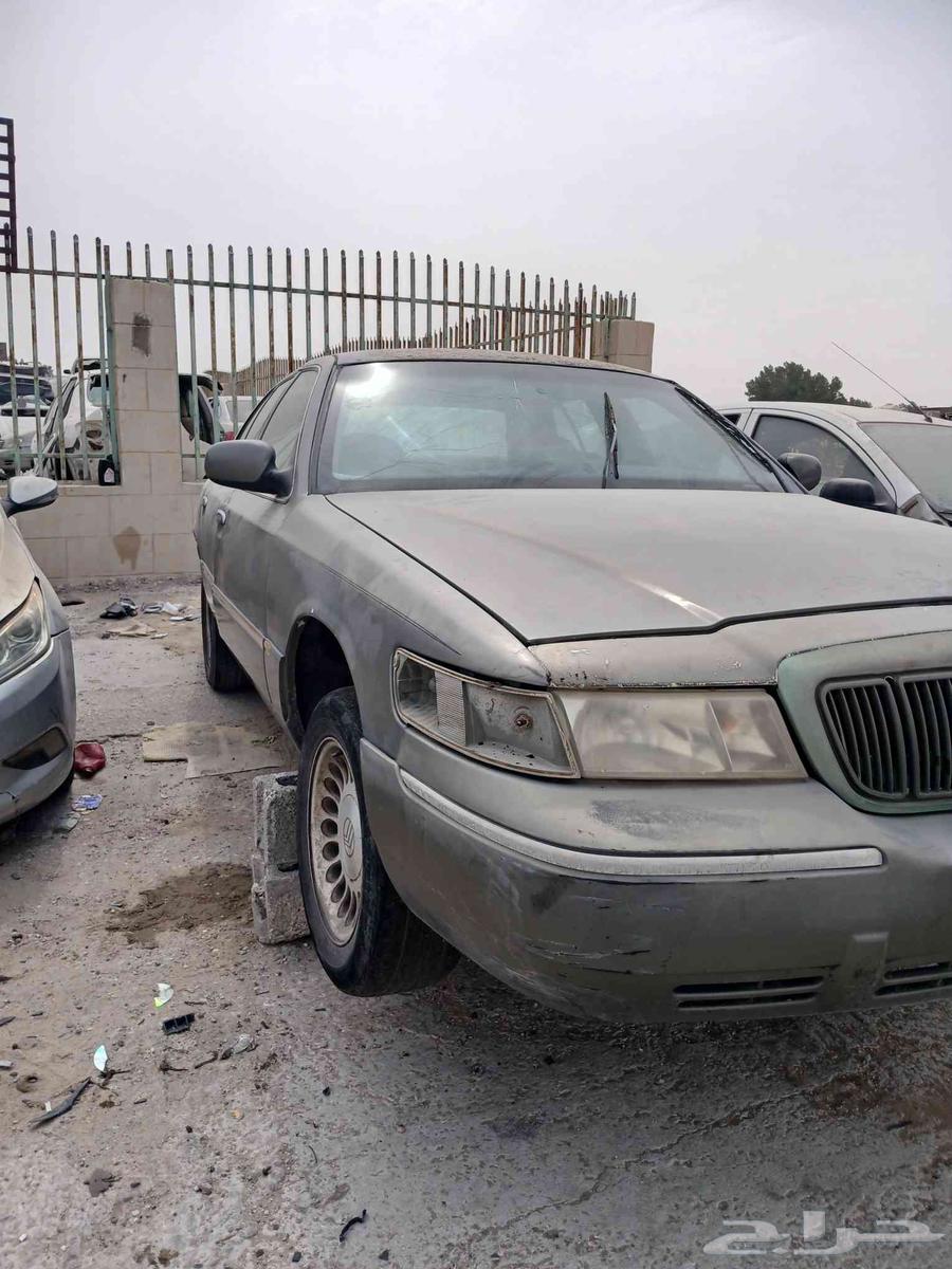 فورد ماركيز فيكتوريا64379457666946110