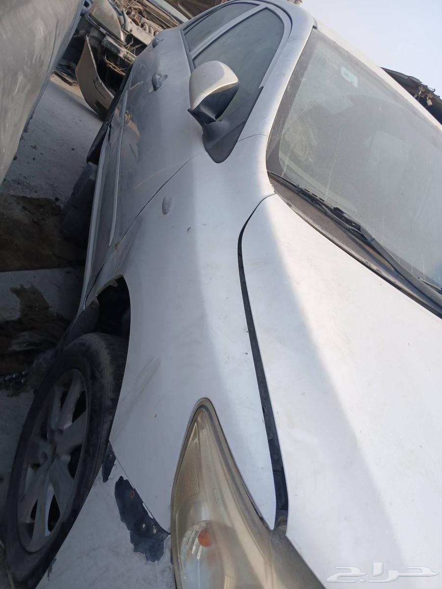 تايوتا كرولا موديل 2012 تشليح قطع غيار64373934977026112