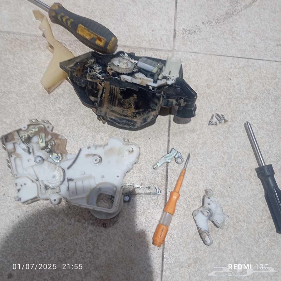 اصلاح اقفال ابواب السيارات سنتر لك مرايات صفط64381643954178111