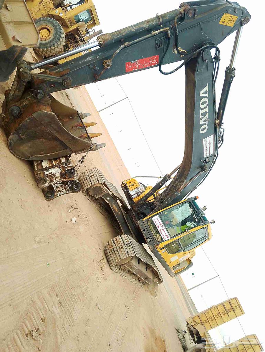 لدينا بكلينات ونواع المعدات للإيجار64382928205441110