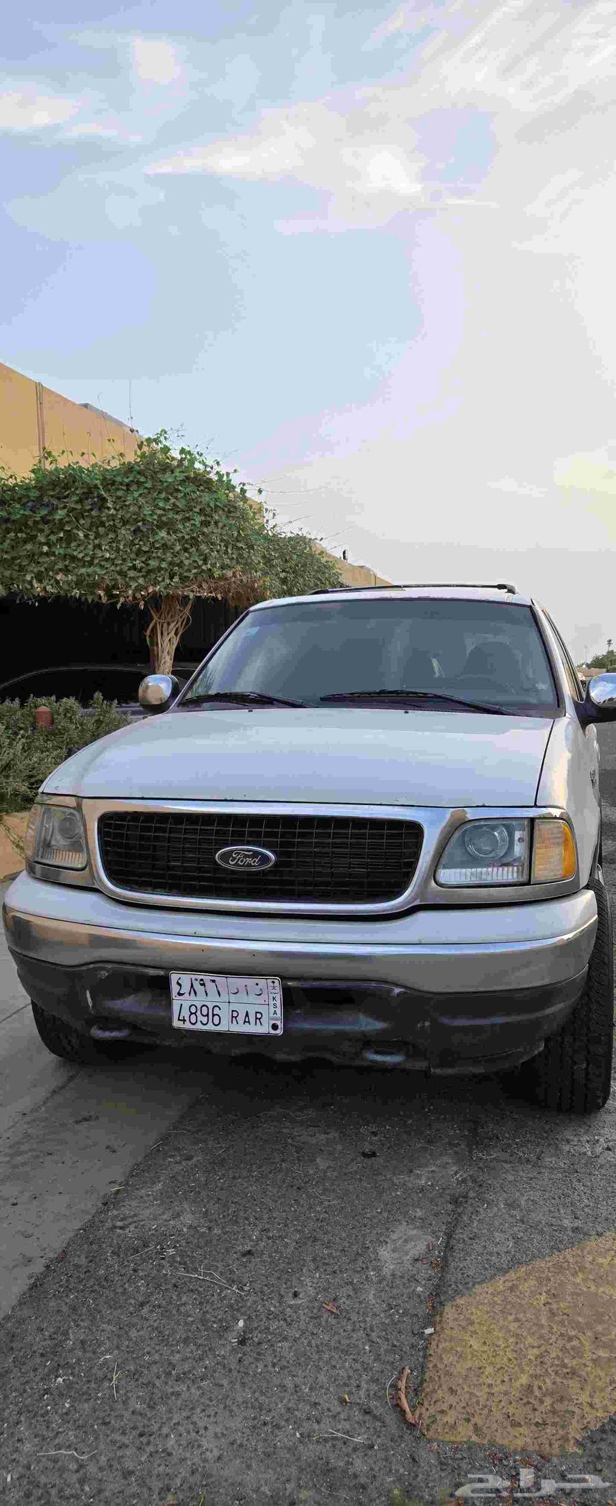 اكسبيدشن 2001 دبل للبيع64383386471298111