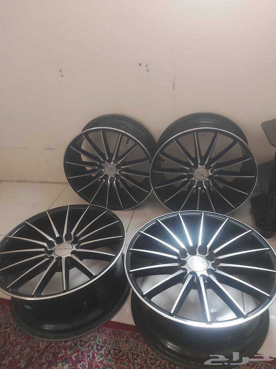 جنوط شبيه بانوراما نظيفه جدا مقاس 1764377535201794110