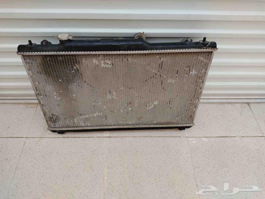 For sale radiator for Camry with fans model 2003 to 200664380107265793112