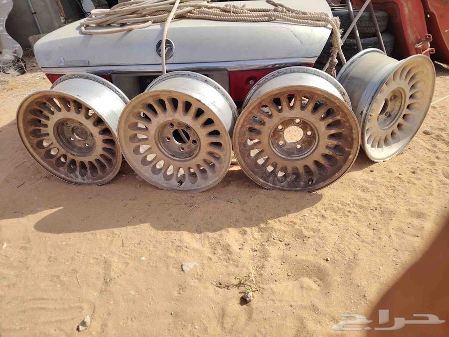 جنوط فورد مركيز موديل 2001 عدد 5 نظيفه64378948966147110