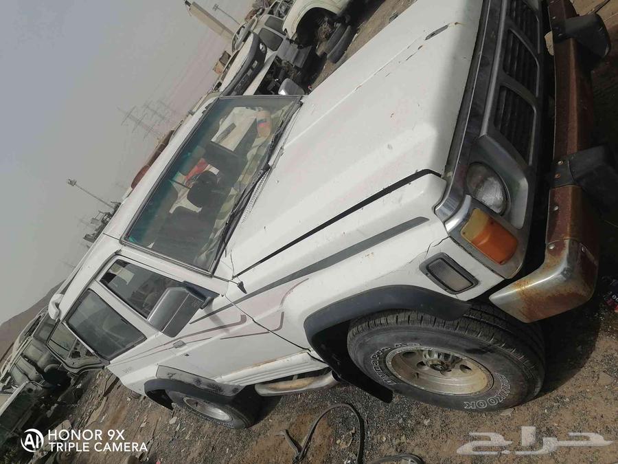 نيسان باترول موديل 92 تشليح قطع غيار64377754273283114