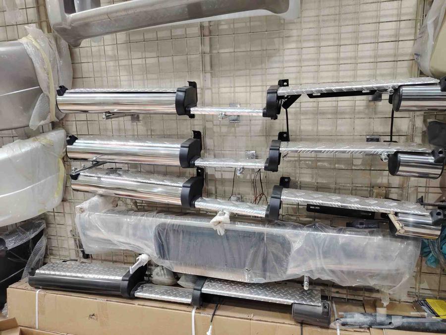 Front and rear chassis shocks64384534819713111