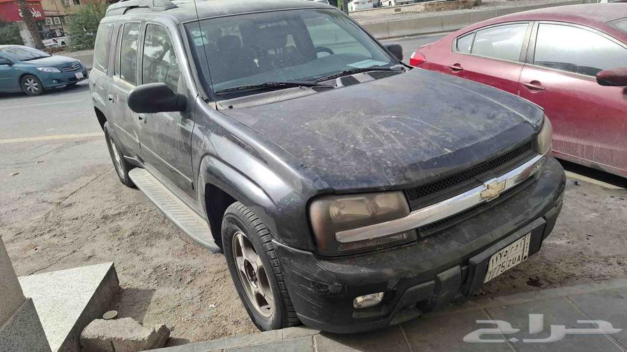 شيفروليه تريل بليزر LS وهي من فئة سيارات الدفع الرباعي متوس64381246250113110