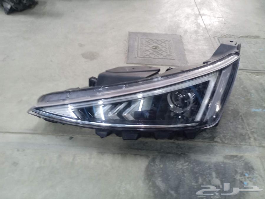 يوجد لدينا شمعه يسار لانترا 2020 يسار ليد ابيض وكاله نضيف64374422540417110