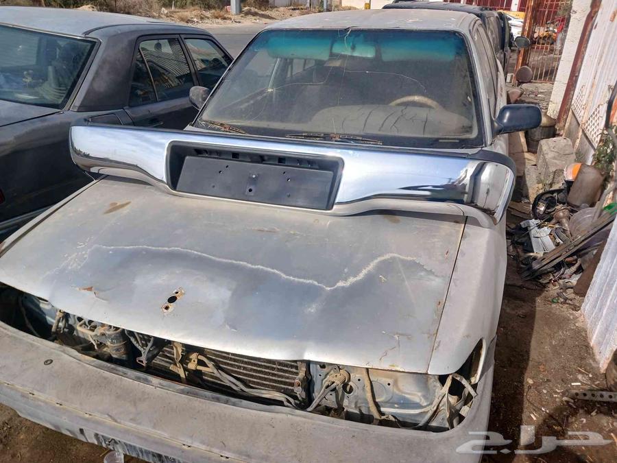 صدام هايلكس خلفي64374568766595110