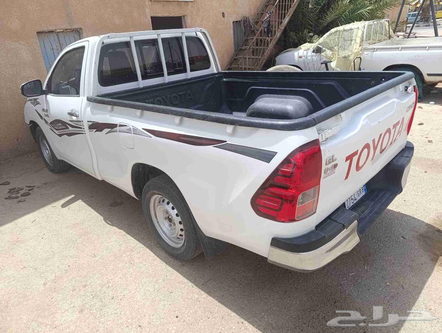 تويوتا هايلوكس 2020سياره نظيف64378353467521111