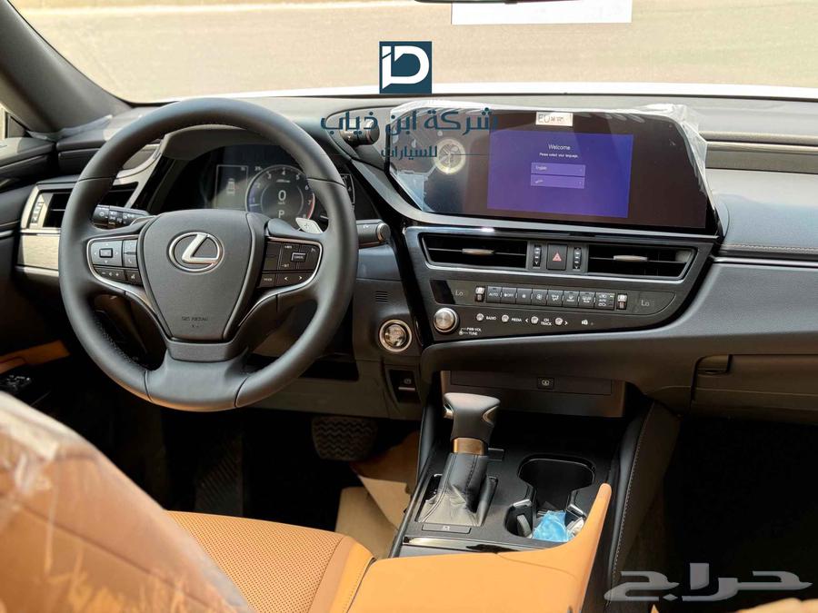 2025 Lexus Qatari 350ES Second Batch Rear Spoiler and Remote Start64374539423873113