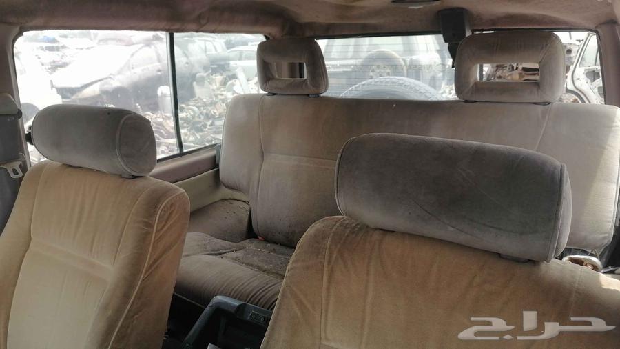 نيسان باترول موديل 92 تشليح قطع غيار64377754273283111