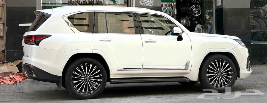 جيب لكزس 202564381067789187114