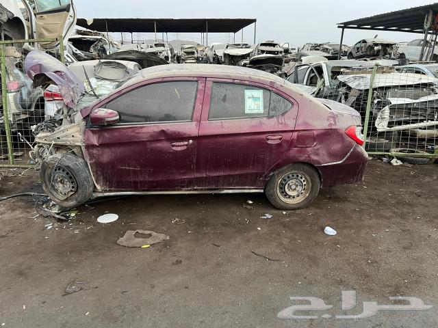 يوجد لدينا جميع قطع الغيار جميع انواع السيارات64381864282627110