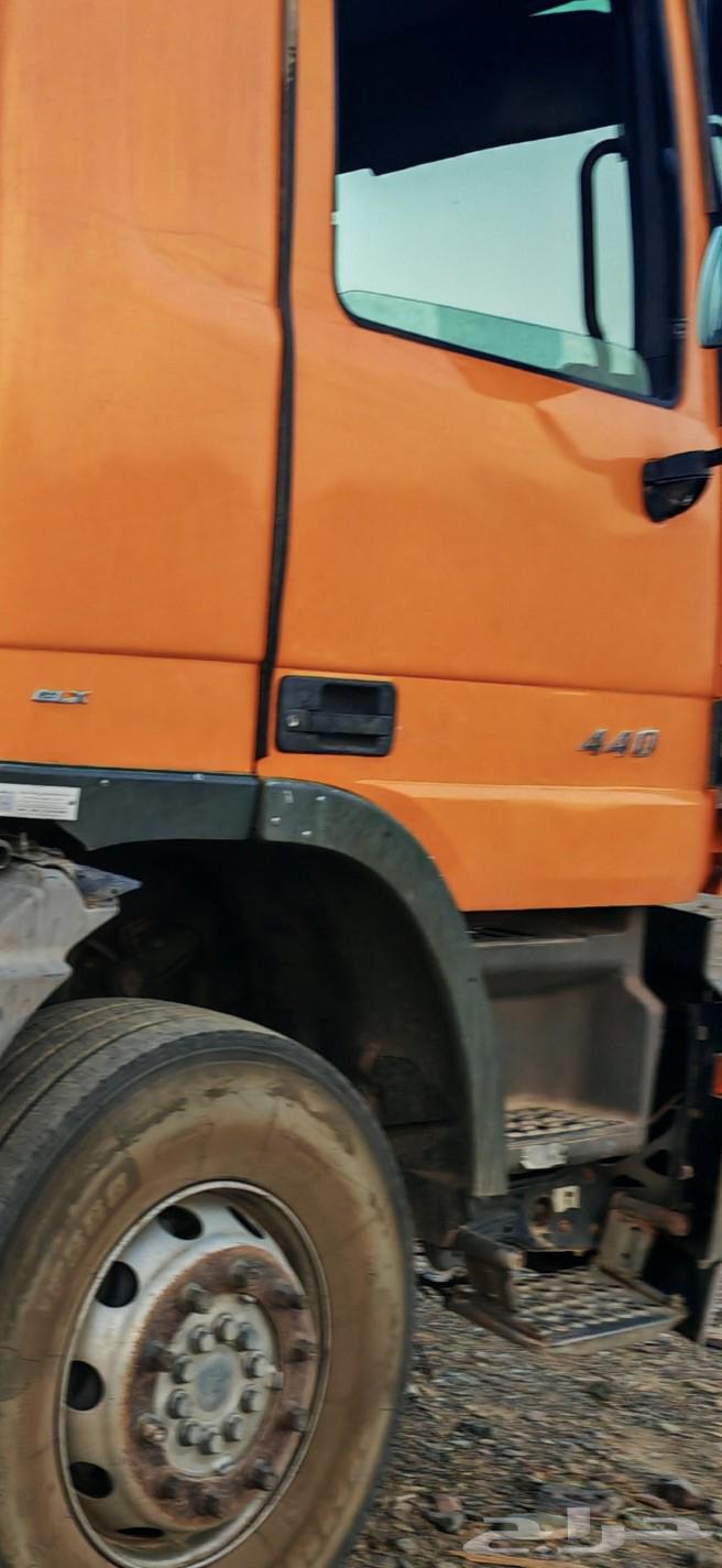 تريلا اكتروس 2008 مقاس 2040 نضيف محركات بدي وكاله م64383358085761111