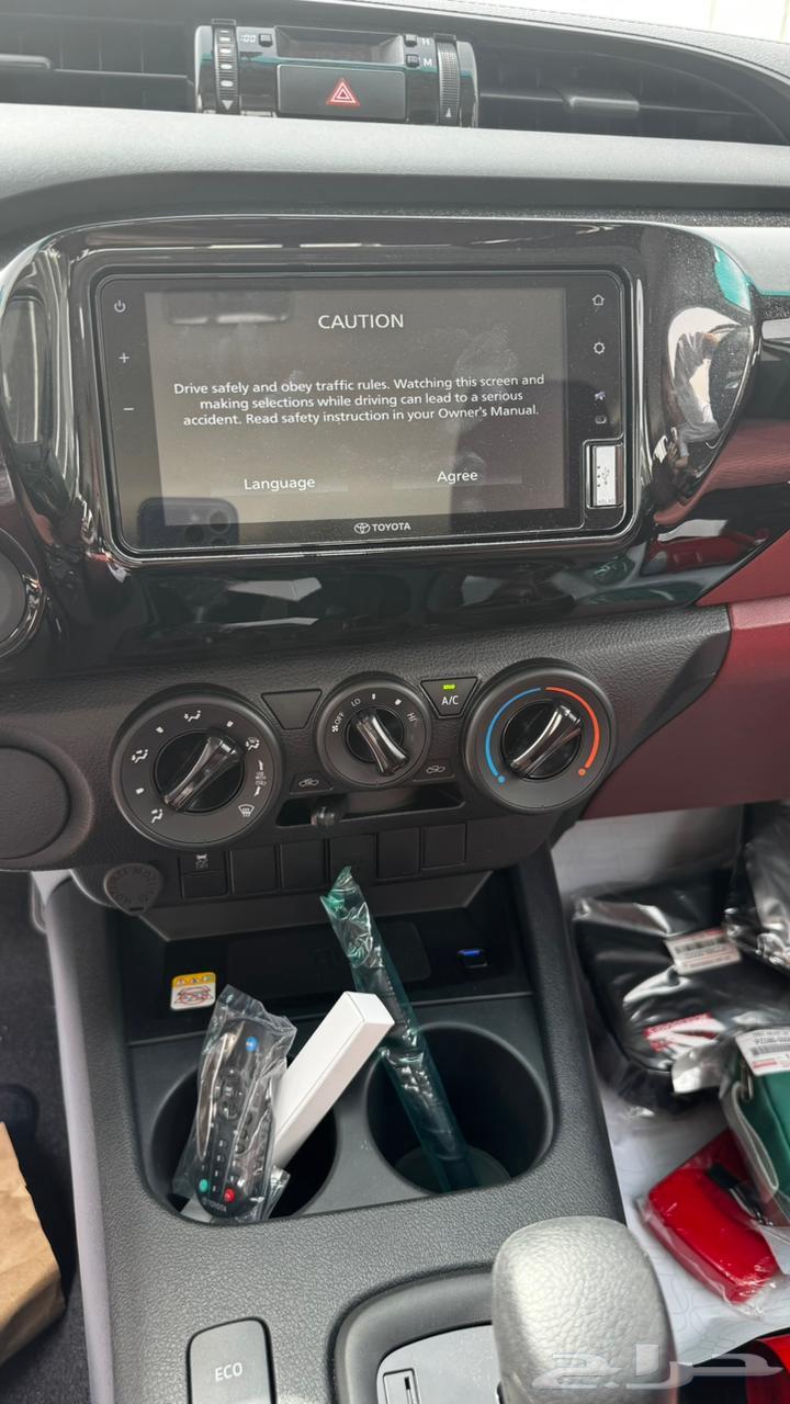 هايلوكس غمارتين 2025 خليجي بنزين اتوماتيك64375259320834113