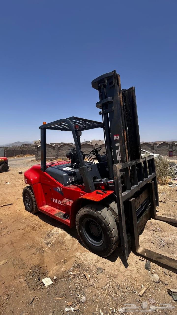 Heavy equipment mechanic for all types of bulldozers, excavators, and dozers64382596827778112