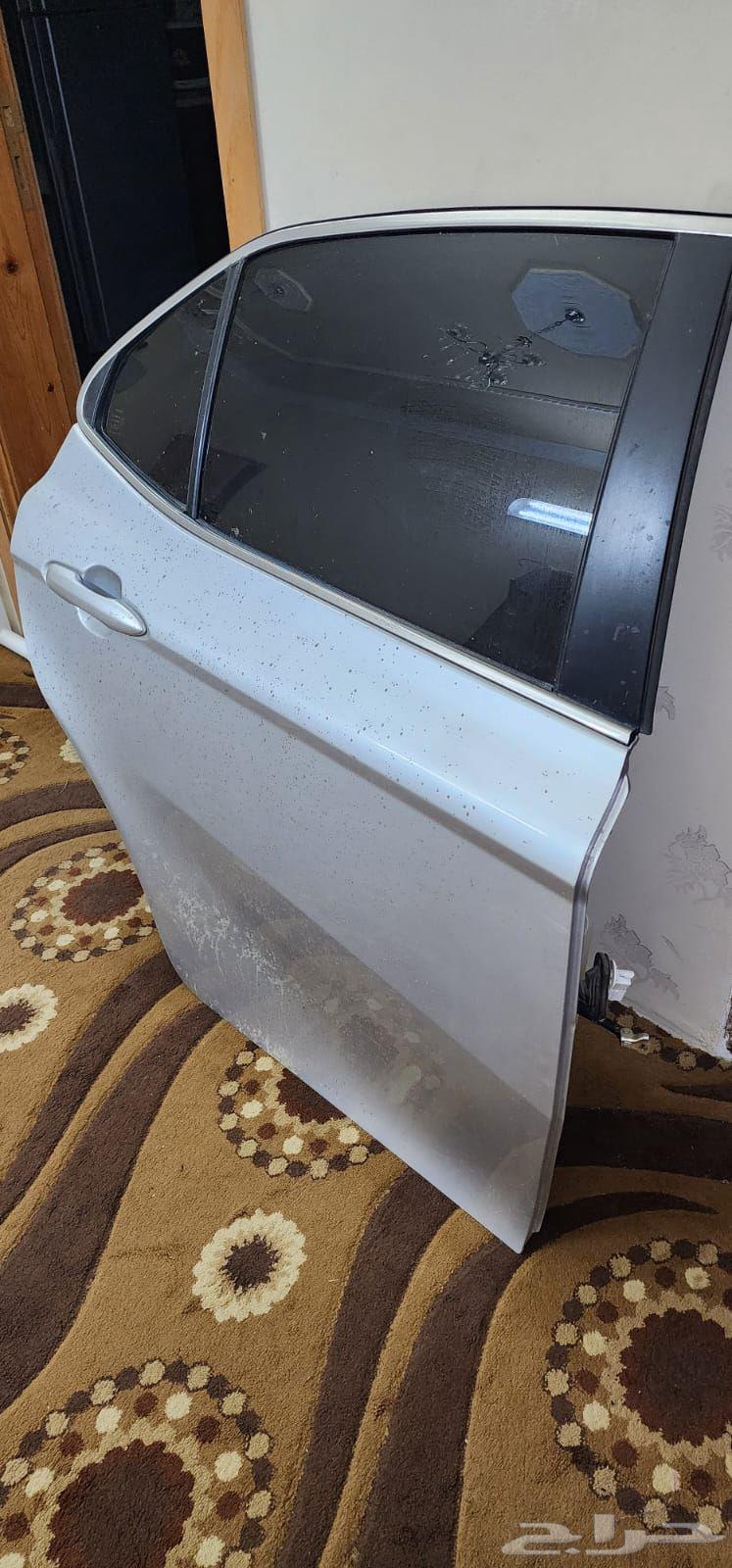 باب كامري كامل بالديكور بالقزاز من 2018-202464384286230145110