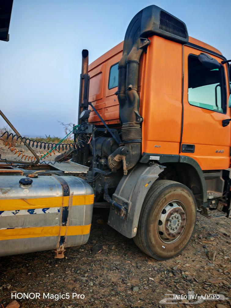 تريلا اكتروس 2008 مقاس 2040 نضيف محركات بدي وكاله م64383358085761113