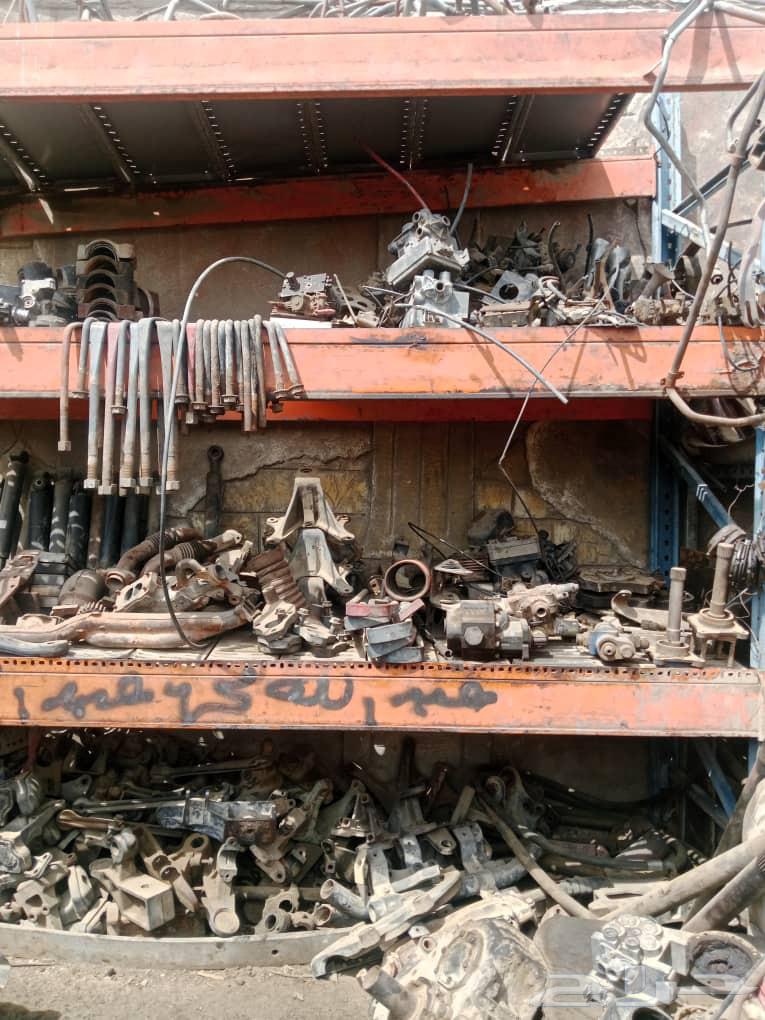 Scraping the pool of Volvo trucks and Mack64380737328131111