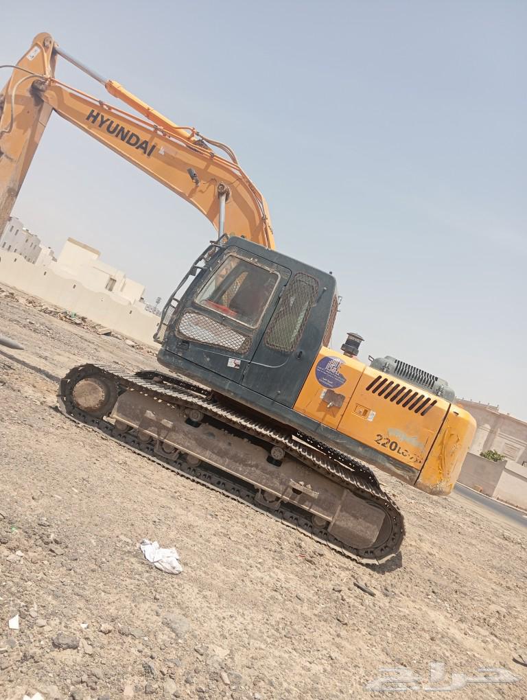 بوكلين الحفر الارضاي والخزاناته والجار شهري وسواق محترف64380434700546112