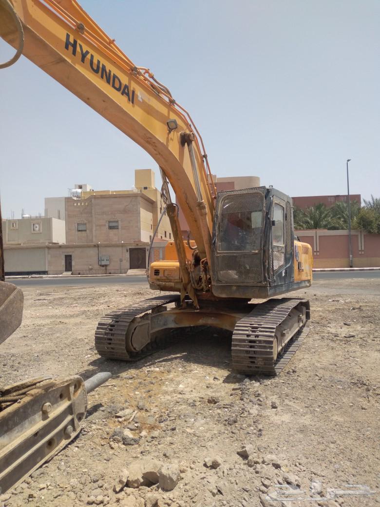 بوكلين الحفر الارضاي والخزاناته والجار شهري وسواق محترف64380434700546110