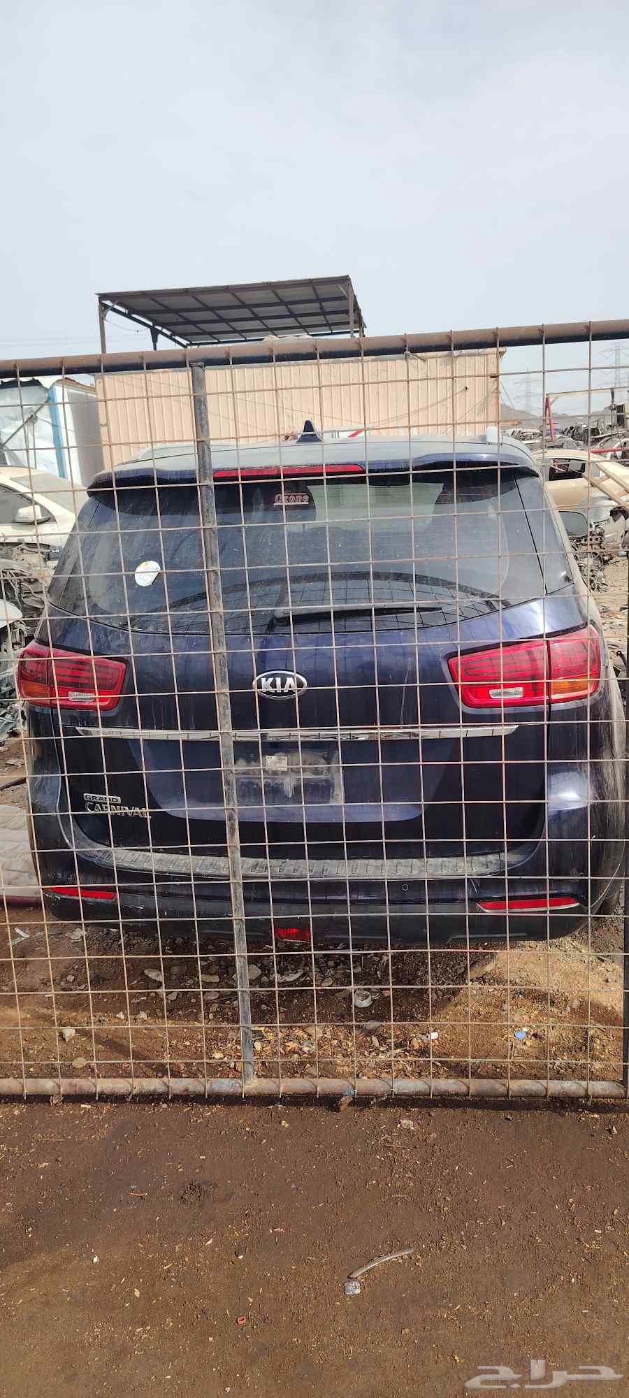 كيا كارنفال قطع غيار64379975233411110