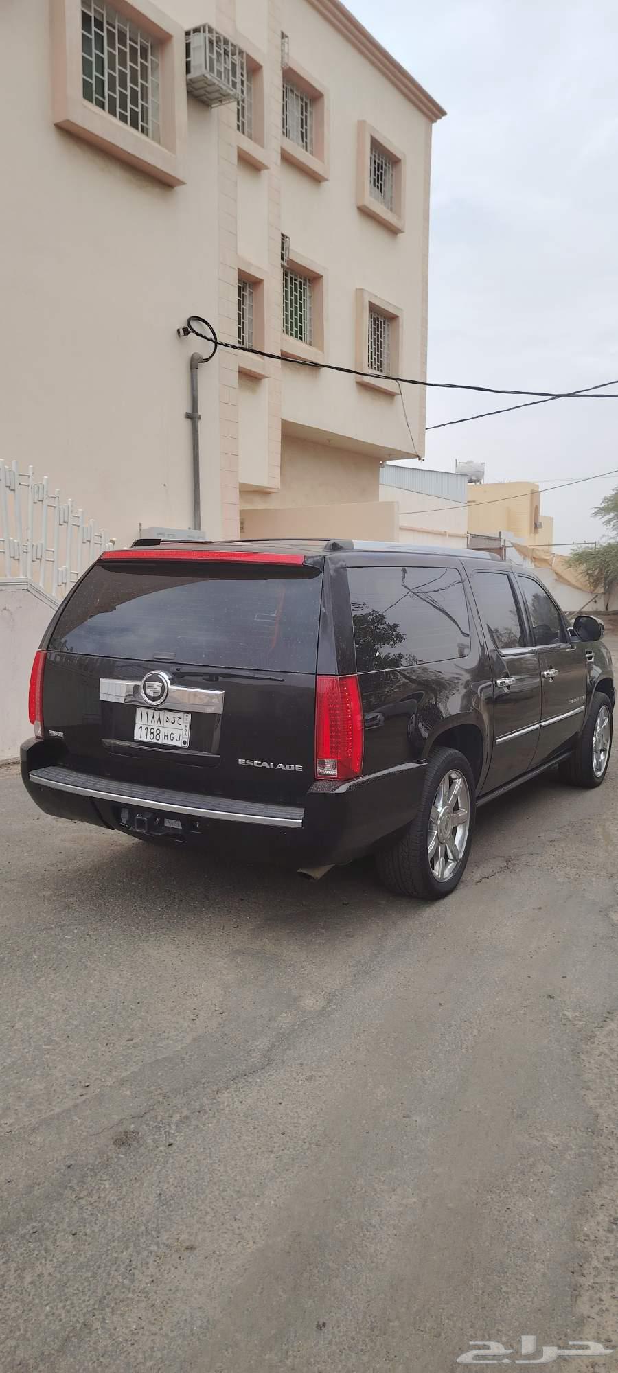 Cadillac Escalade64377432895489114