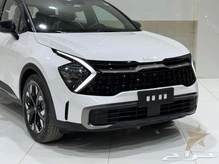 الوحيده بالسعوديه كيا سبورتاج فل 1500 داخل احمر سقف اسود64380833288835113