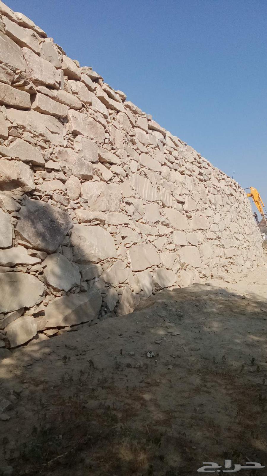 بكلين لبنيان الحجر وقص الاراضي64374363884545111