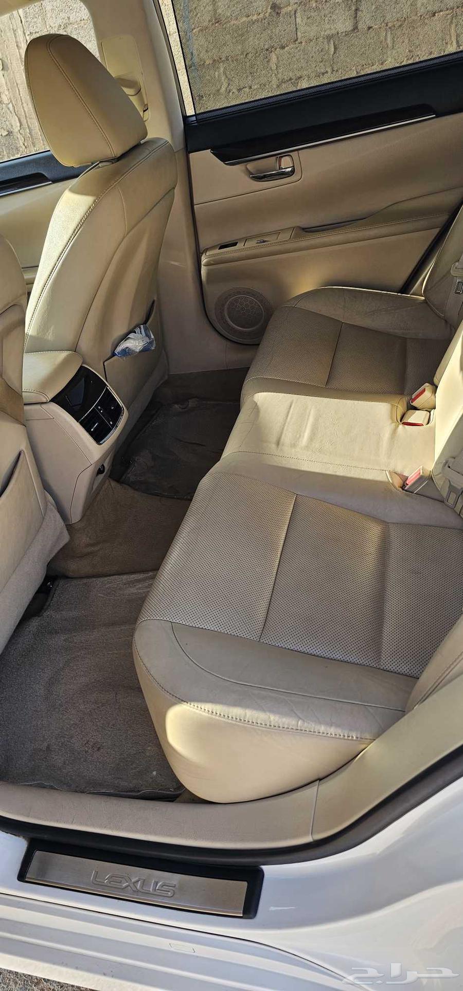 للبيع لكزس ES 2015 فئة CC64381562044033114