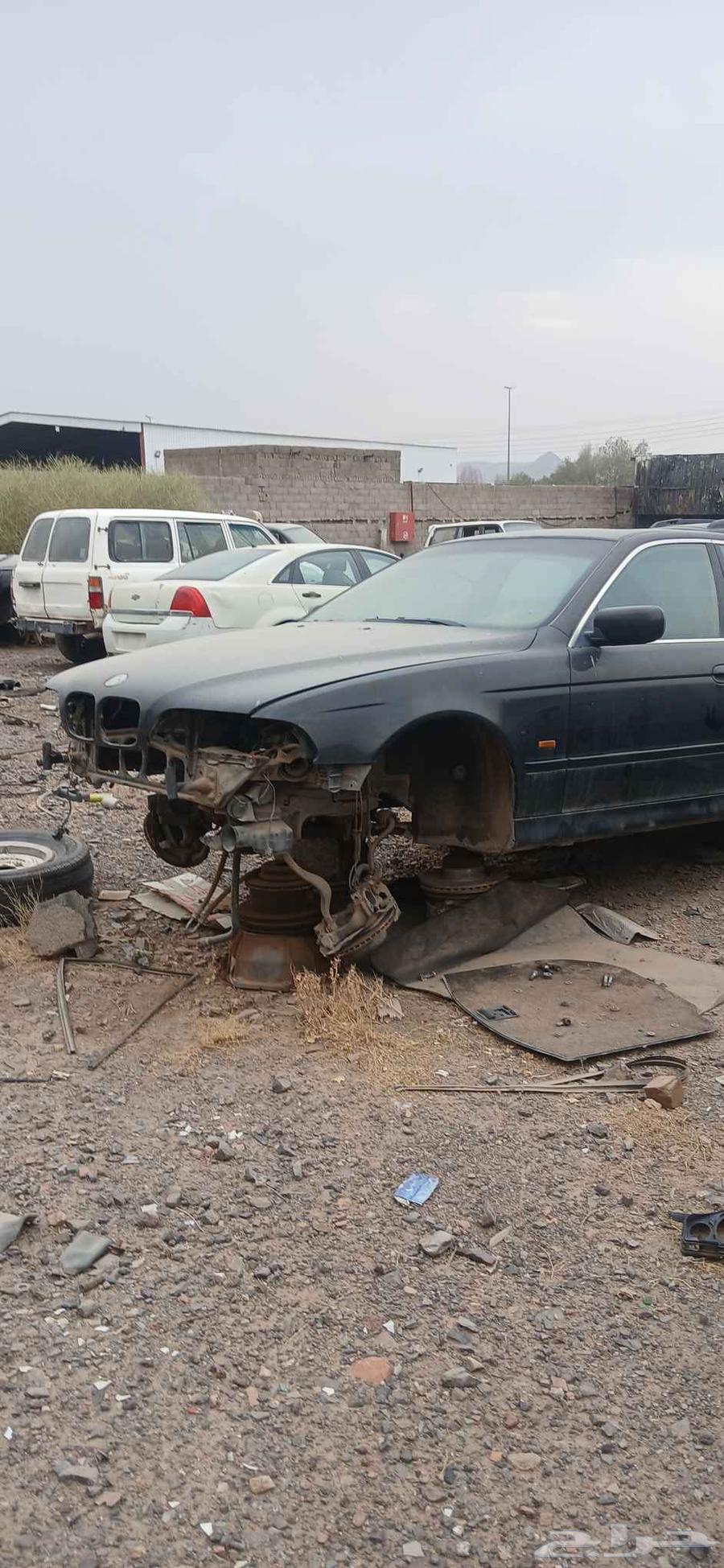 مؤسسة سمير الحازمي نوفر قطع غيار BMWe39 ومرسيدس w22064374141487489112