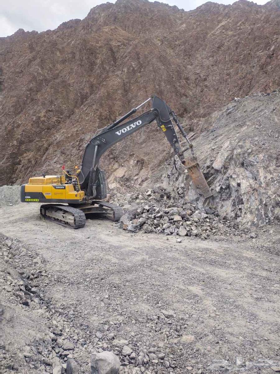 تخريم وتكسر جبال بنيان حجر ربربه64375259234946110